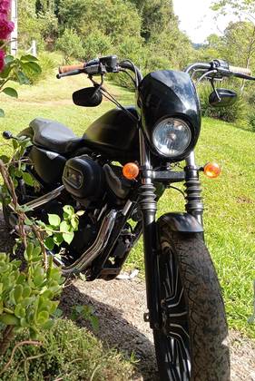 HARLEY-DAVIDSON SPORTSTER XL 883 R HARLEY-DAVIDSON SPORTSTER XL 883 R